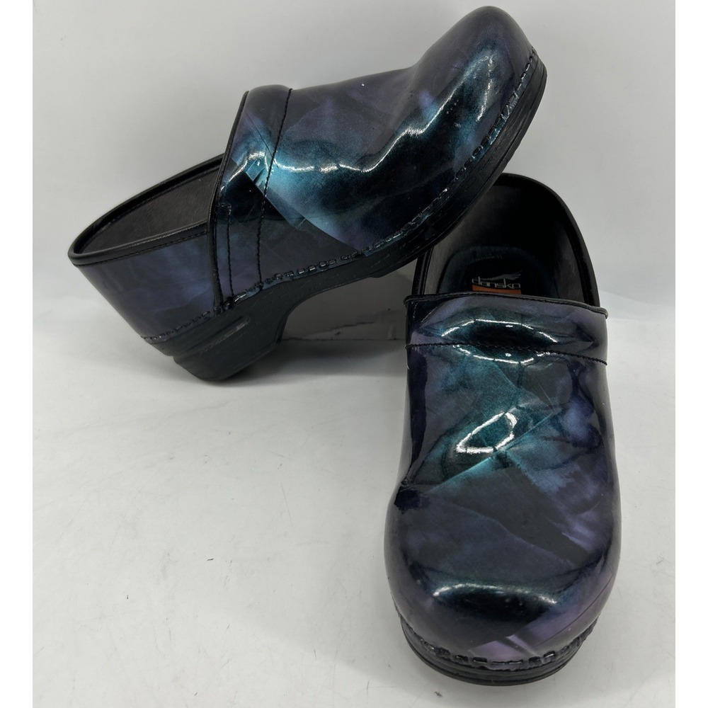 Dansko XP Patent Leather Slip On Clogs Blue Iridescent Womens Size 39 US 9